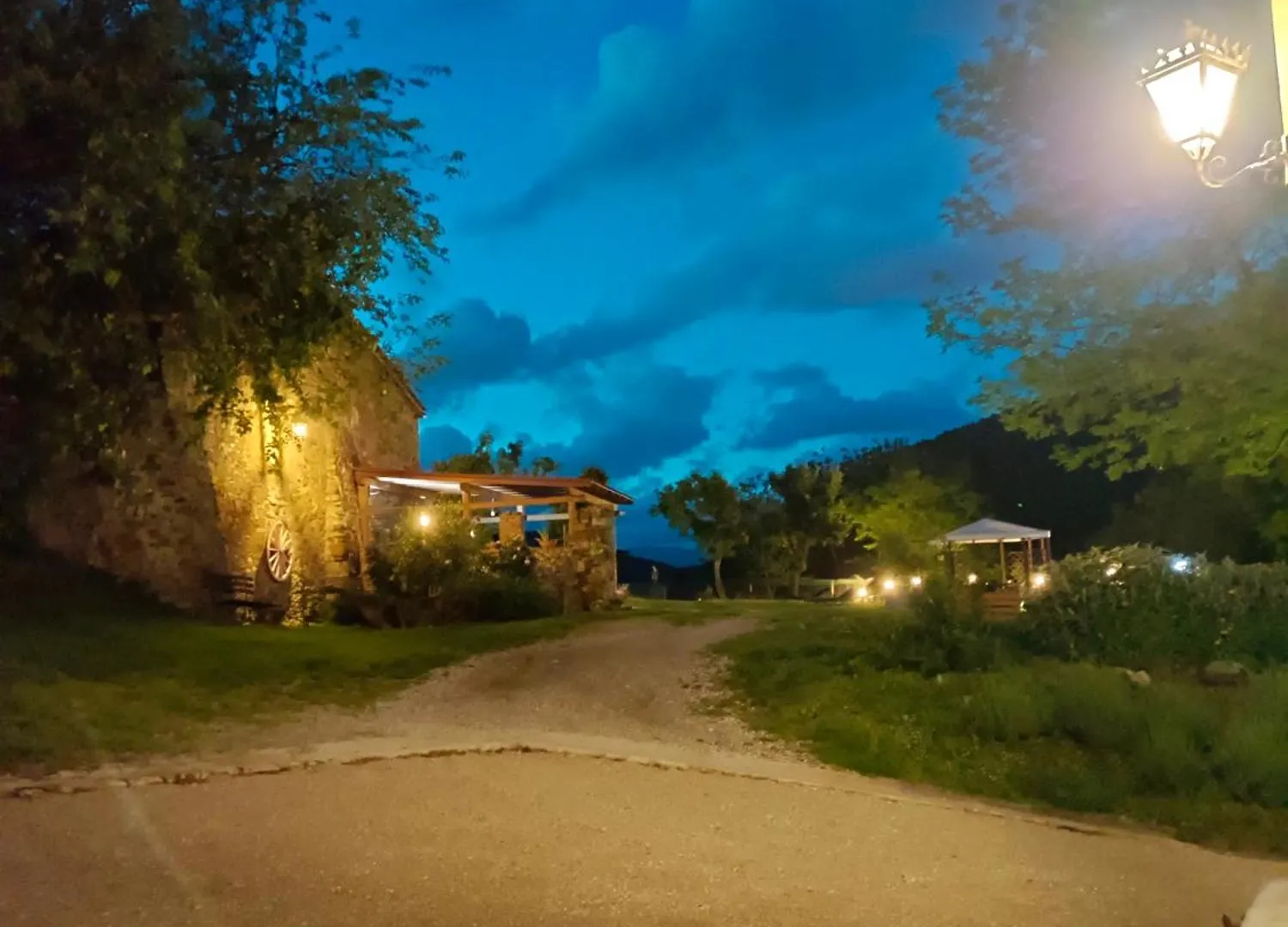 Bed & Breakfast Locanda Di Alberi Borgo San Lorenzo