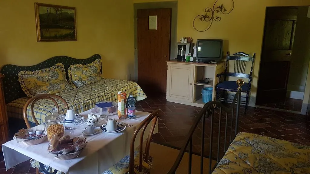 Locanda Di Alberi Borgo San Lorenzo 2*,  Italy